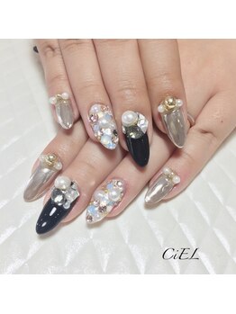 ネイルデザイン シエル(nail design CiEL)/大人気！ミラーネイルとパール