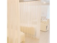 落ち着いた店内で施術をお受けいただけます。