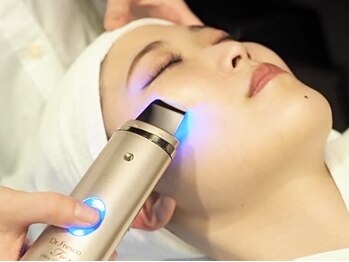 バーバーショップ 福岡本店(BARBER SHOP)の写真/【どこから見られても自信が持てる肌へ】シェービング+ピーリングで毛穴ケア!内側から輝くようなツヤ肌♪
