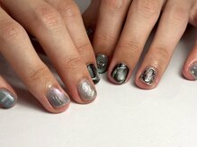 パダアット ヴァラネイル 天神南店(PADA at VALLANAIL)/マグネットネイル/クロムパーツ