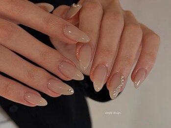 ファミーユネイル(Fameu nail)/chain design.