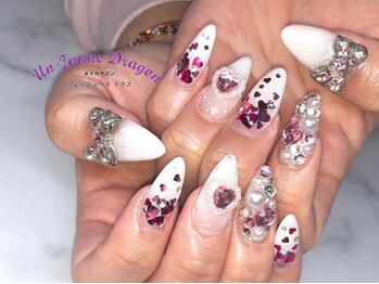 アン ジョーヌドラゴ/【ロングネイル】ホワイトネイル