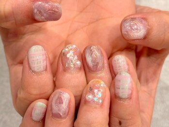 ミミ(3131)/アートBデザイン