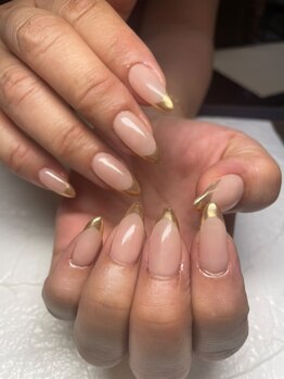 ネイルズフォーユー(Nails 4 U)/
