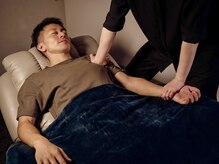 ナップ 多摩センター店(nap.)の雰囲気（お着替え不要のヘッドスパは男性にも好評◎肩・首こりもスッキリ）
