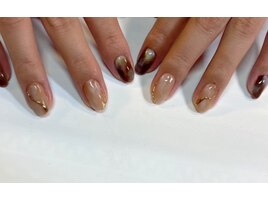 ニュアンス＋ミラーネイル