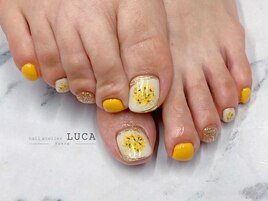 W-868 フットミモザ押し花ネイル