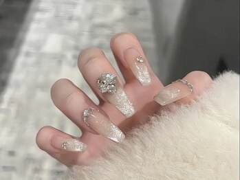 ドールハウス バイ ジュエリリートーキョー(DOLL HOUSE BY JEWELILYTOKYO)の写真/<働く女性に♪>シンプルだけど上品な大人ネイルが叶う♪お仕事柄派手にできない方にお勧めのデザイン多数☆