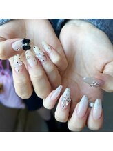 ティアベス(Tia Bess)/ニュアンスネイル