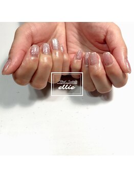 エリー(ellie)/マグネットネイル