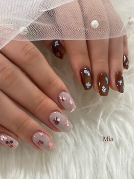 ミア(Mia)/ホログラムフラワー