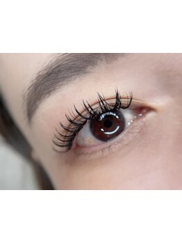 ボリュームのある目元にしたい