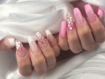 ユリネイル(Yury nail)の写真/初めての方もお得に可愛く☆持ち込みデザインも叶う！最旬ネイルで指先を彩ろう♪
