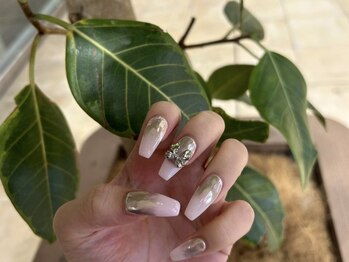 エルビーネイルシェリー 天王寺店(LB.nail cherie)の写真/≪関西で大人気のcherie≫季節感やトレンドを抑えた豊富なデザイン!!通うごとに新鮮さも楽しめます♪