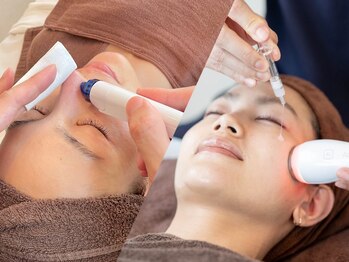 ナトゥーラ 心斎橋なんば本店(Natura)の写真/【毛穴の詰まり徹底改善★】毛穴洗浄×肌悩み別美容液導入で、憧れの毛穴レス肌へ☆