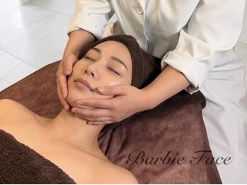 バービーフェイス 恵比寿(Barbie Face)の写真/【お客様の悩みを解決に導く救済Labo】自分史上最強の艶めく肌へ♪