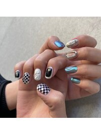 個性派非対称ネイル☆