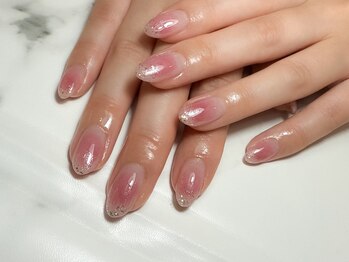 フィルインでチークネイル