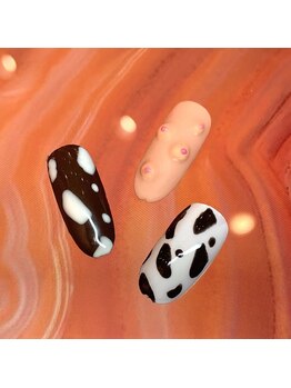 キャッツアイトーキョー 高円寺店(Cat's eyeTOKYO)/Cow nail