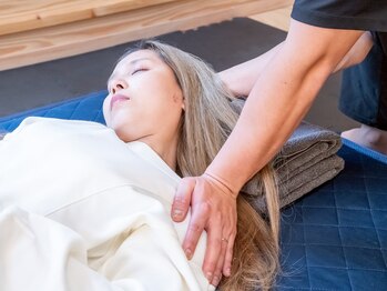 ティーゴート(t-GOAT)/スマホ首改善