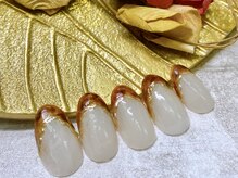 ラウンドアバウト(roundabout)/べっ甲フレンチ☆