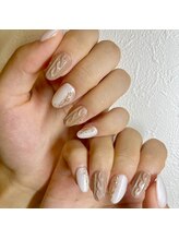 ティアベス(Tia Bess)/フレンチネイル