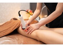 『ハイパーナイフ』～まずはハイパーナイフ施術!ダイエット高周波で脂肪へ徹底アプローチ