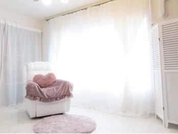 レイラッシュ(Ray lash)の写真/《駐車場有、白石駅徒歩3分》完全予約制のプライベート空間でリラックス◎癒されながら理想のお目元へ♪