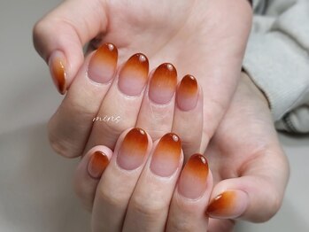 ミンスネイル(Mins Nail)/グラデーションネイル