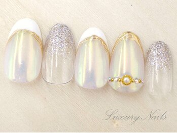 ラグジュアリーネイルズ アカバネ(Luxury Nails Akabane)/うるうる*オーロラフレンチ