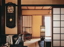 匠庵の雰囲気（和洋折衷の空間でおもてなしします）