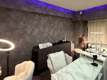 Cheri＆Co.　【長さだし/ワンホン/ギャルネイル】/こだわりの内観です！