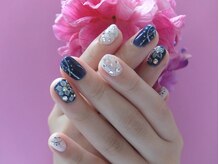 ネイルサロンミキ 横浜(MIKI)/和装成人式着物白ネイビーブルー