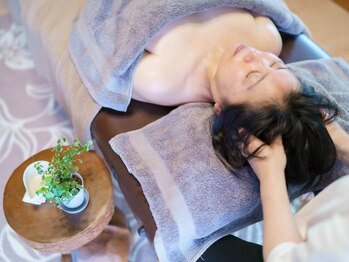 サロン ソレイユ(soleil)/目のお疲れにヘッドスパ！