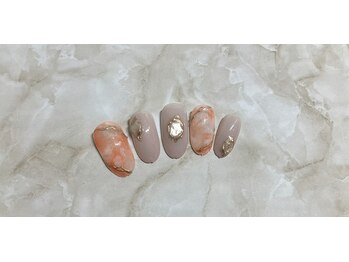 アンジュール(andulte)/【ニュアンスネイル】