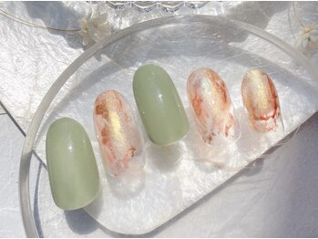 アイリス(EYERIS)/