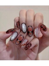 ティナ ネイルスタジオ(Tina Nail Studio)/