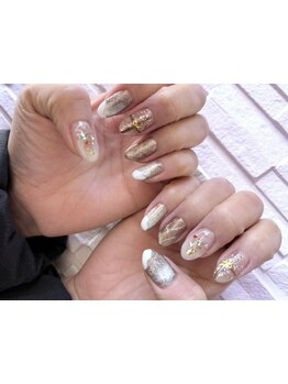 ショートネイルデザインが豊富