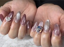 クレア モラージュ店(Clare)の雰囲気（キラキラマグネットジェルのカラーも豊富にございます◆ネイル）