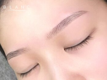 アイラッシュサロン ブラン 相模大野ステーションスクエア(Blanc)の写真/骨格診断でコンプレックス解消☆美眉スタイリングでお顔の印象が変わる♪まつげメニュー×眉のセットが人気