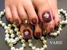 ヴァリエ(VARIE)/春夏にむけてフットネイル♪