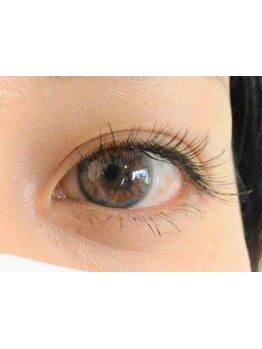 ボリュームのある目元にしたい