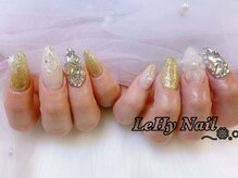 レヒネイル(LeHy nail)/埋め尽くし×フラワーネイル