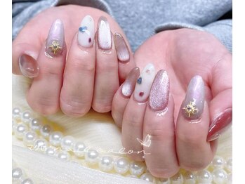 マグロ ネイルサロン/