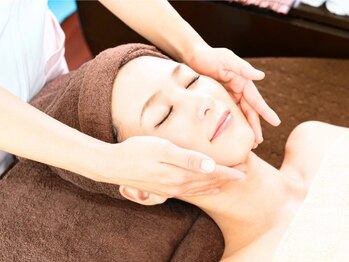 コアサロン(58SALON)の写真/【劇的効果で大人気★】小顔矯正♪当店人気No.メニュー☆スッキリ小顔を目指すなら当店にお任せ下さい！