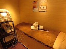 ハリウッドミラー(Hollywood mirror)/施術ルーム