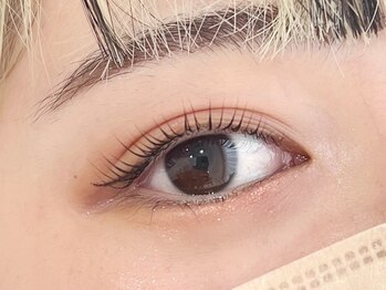 フィアラ 京都駅前店(Fiara)/パリジェンヌ