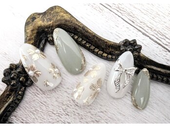 ジュネル/メタルフラワー×リボンネイル