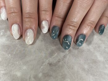 シピ ネイル(Chipi Nail)/むにむにアシメニュアンス