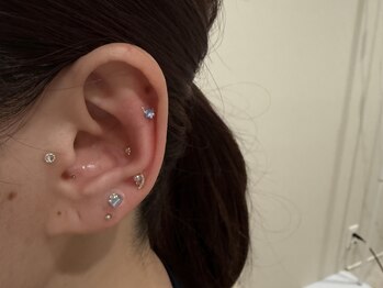 エム(eM.)/耳つぼジュエリー